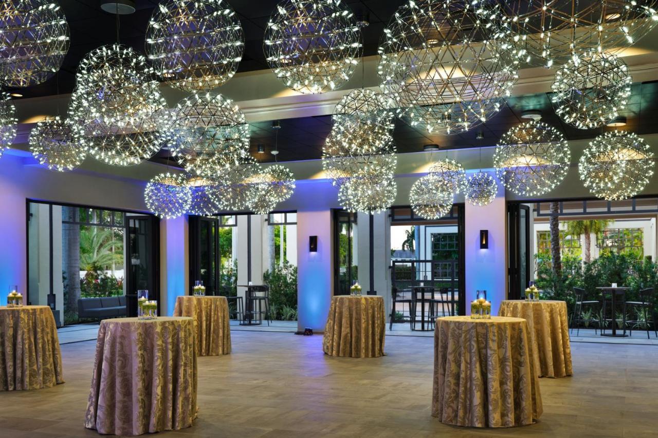 Marriott At Boca Center