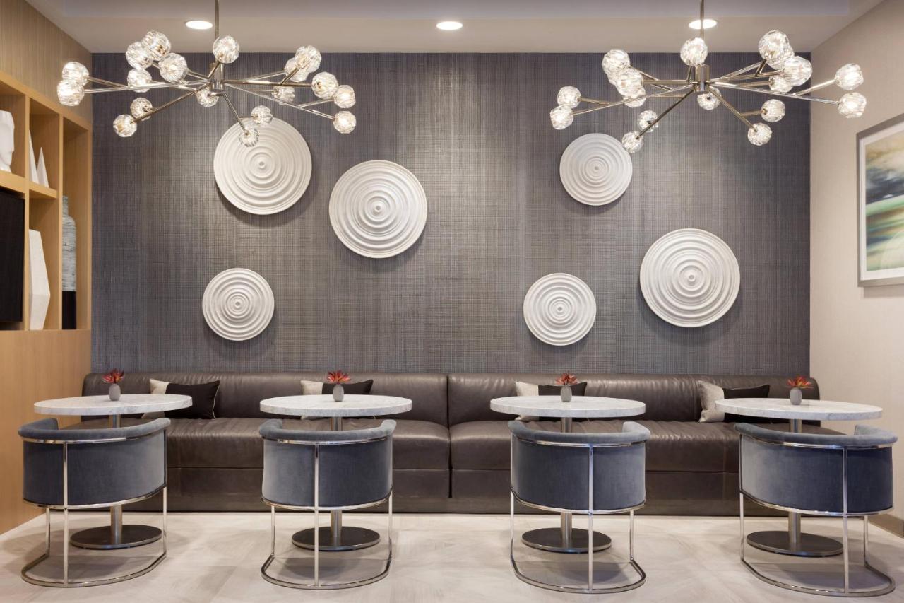 Marriott At Boca Center
